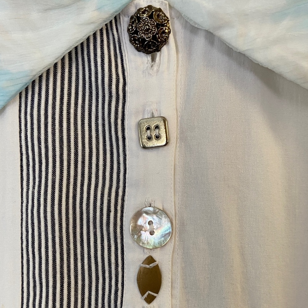 Parsley & Sage Patchwork Button Up Top Size S - image 3